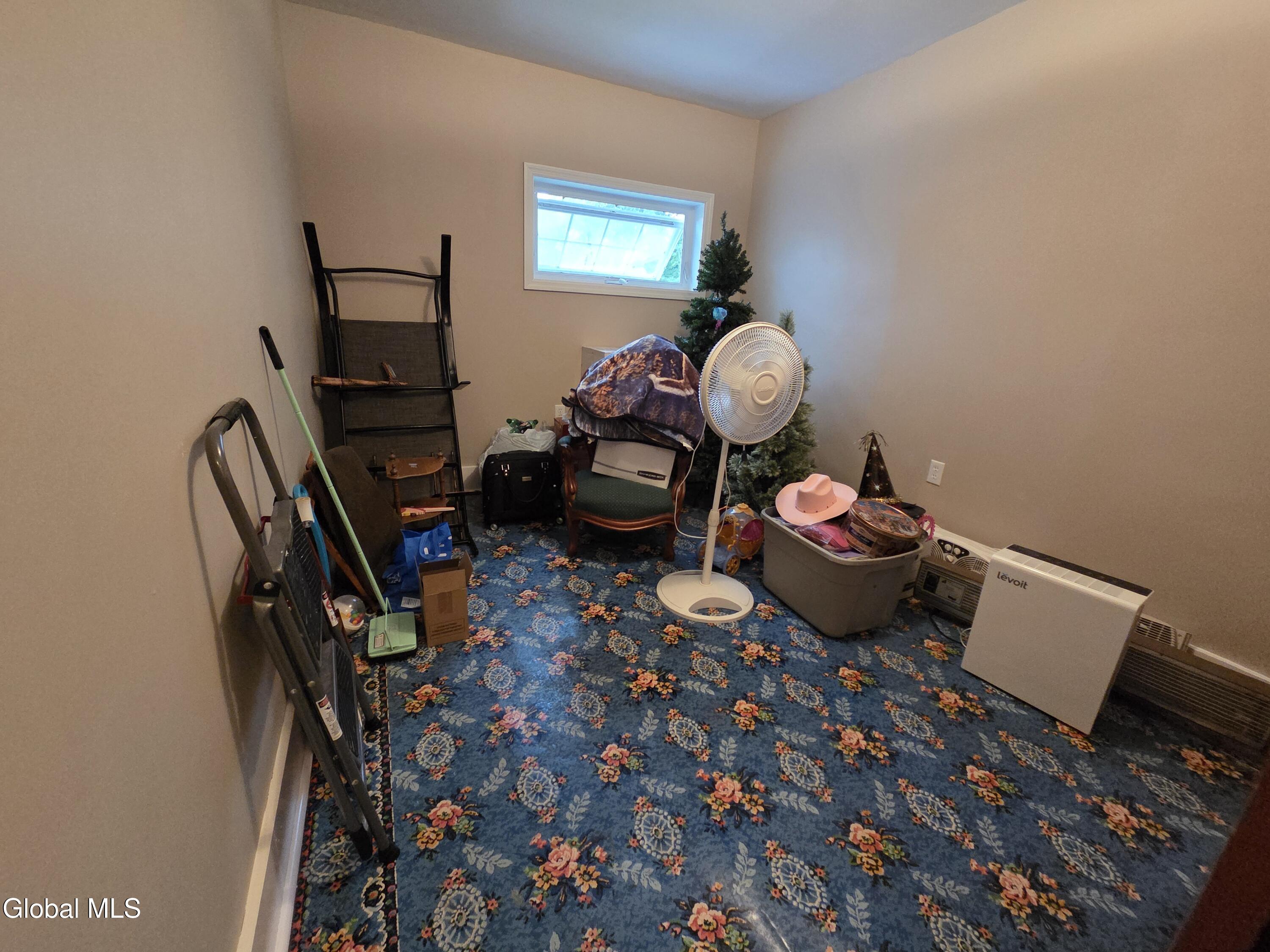 26 E 11th Avenue Gloversville NY 12078