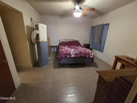 26 E 11th Avenue Gloversville NY 12078