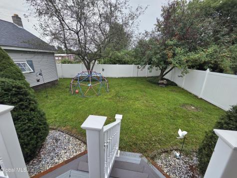 26 E 11th Avenue Gloversville NY 12078