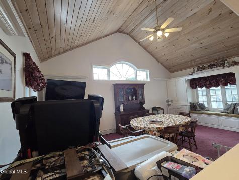 26 E 11th Avenue Gloversville NY 12078