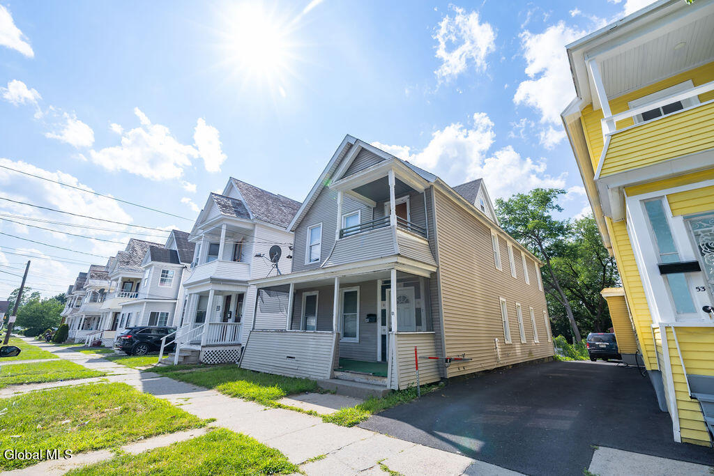 49 Mcclellan Street Schenectady NY 12304