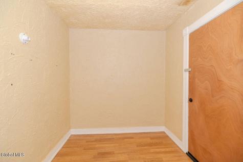 49 Mcclellan Street Schenectady NY 12304
