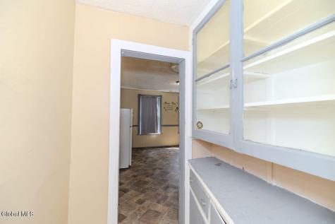 49 Mcclellan Street Schenectady NY 12304