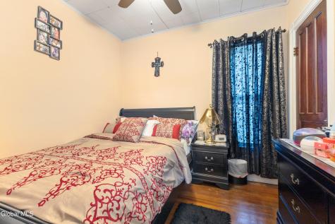 1189 Eastern Avenue Schenectady NY 12308