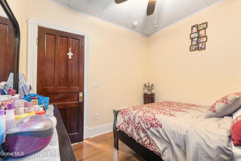 1189 Eastern Avenue Schenectady NY 12308