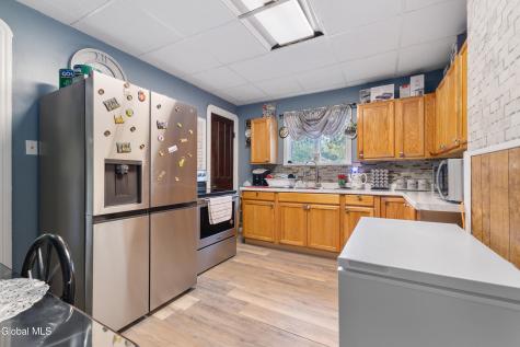 1189 Eastern Avenue Schenectady NY 12308