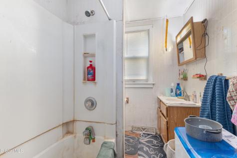 1189 Eastern Avenue Schenectady NY 12308