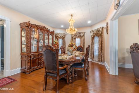 1189 Eastern Avenue Schenectady NY 12308