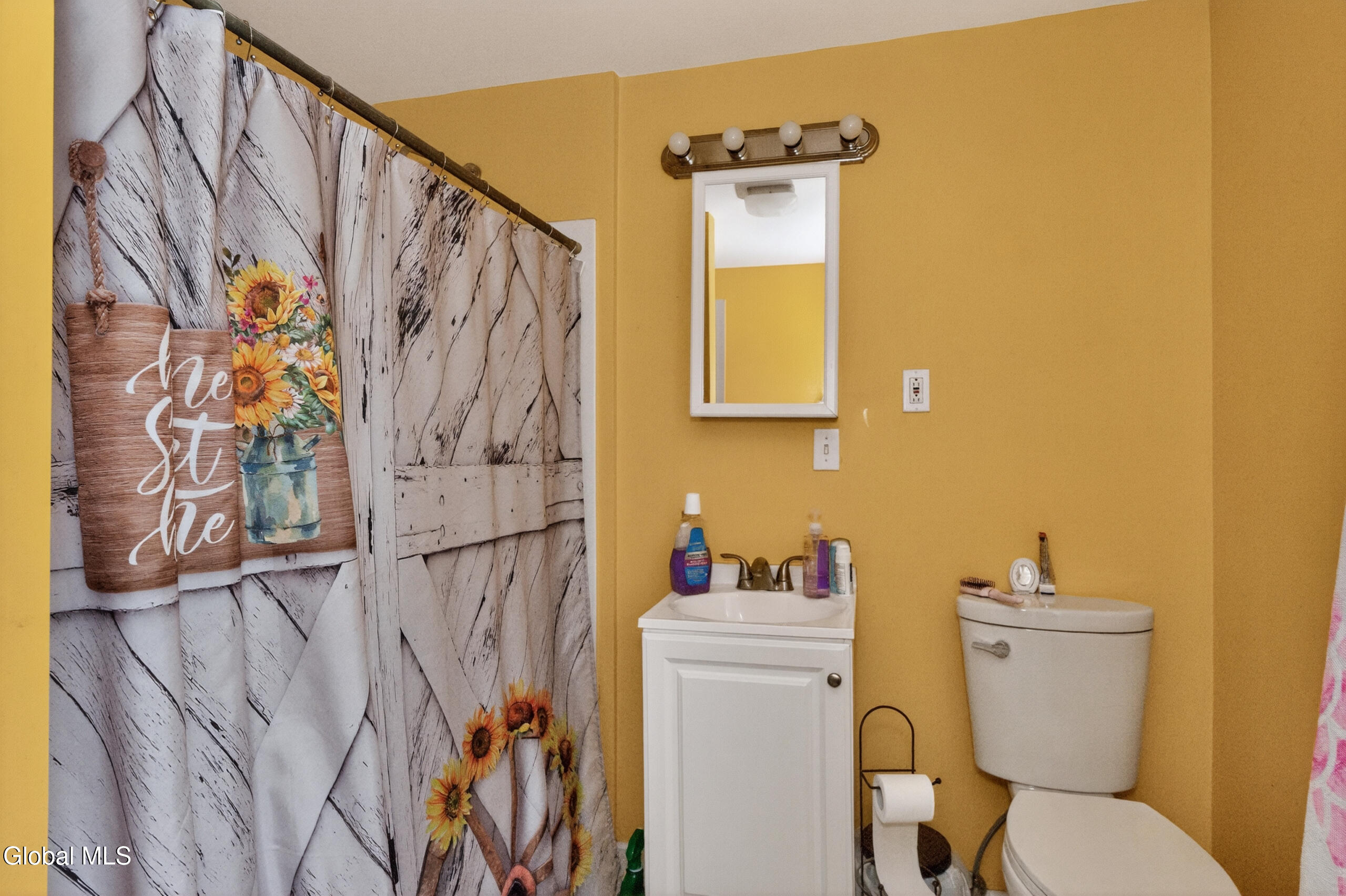 8 Elbow Street Greenwich NY 12834