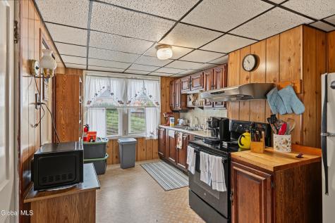 413 3rd Street Troy NY 12180