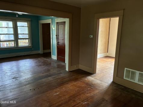 1928 Broad Street Schenectady NY 12306
