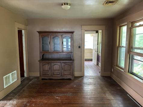 1928 Broad Street Schenectady NY 12306