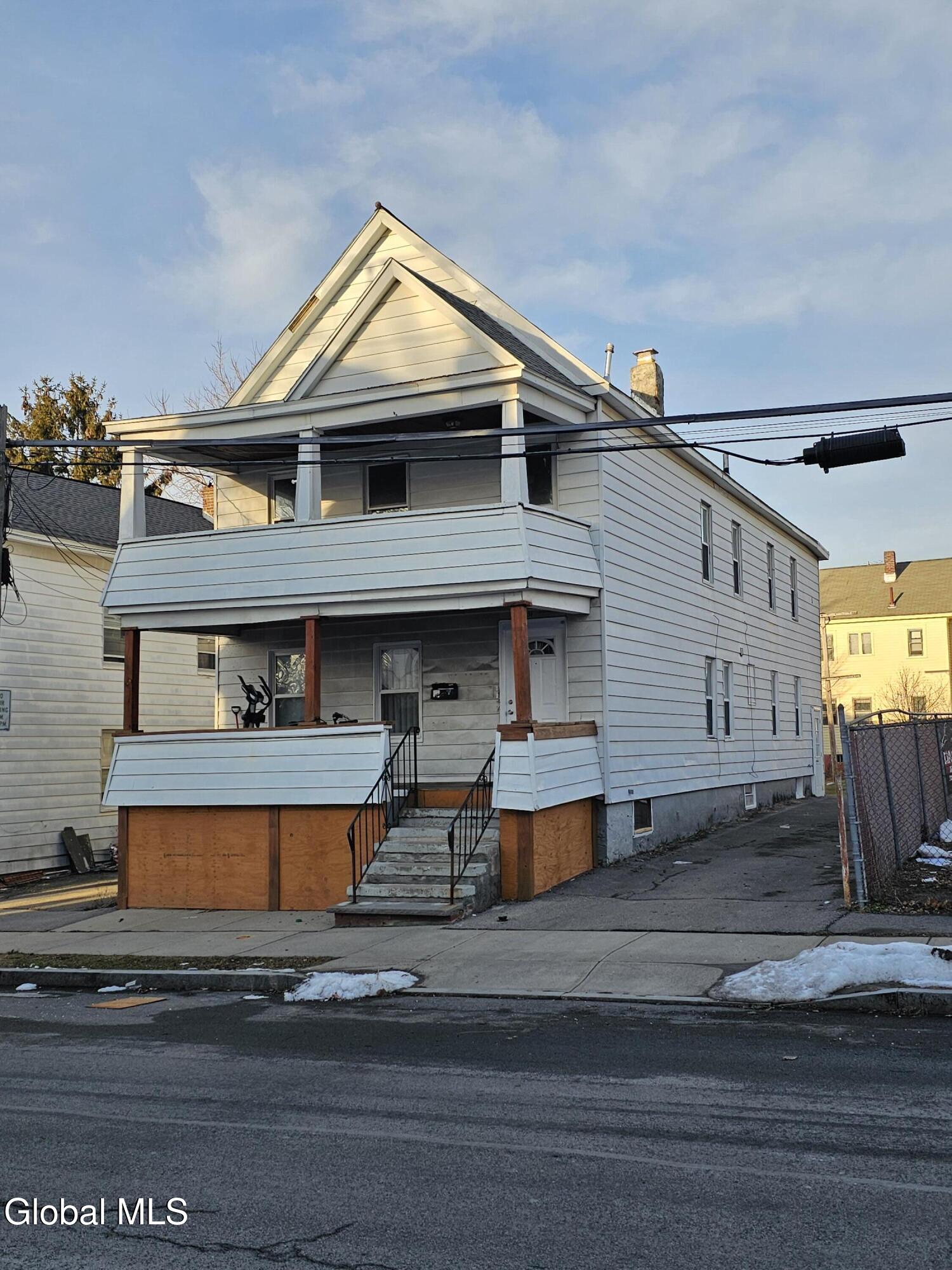 531 Hattie Street Schenectady NY 12308