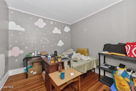27 Mckinley Street Albany NY 12206