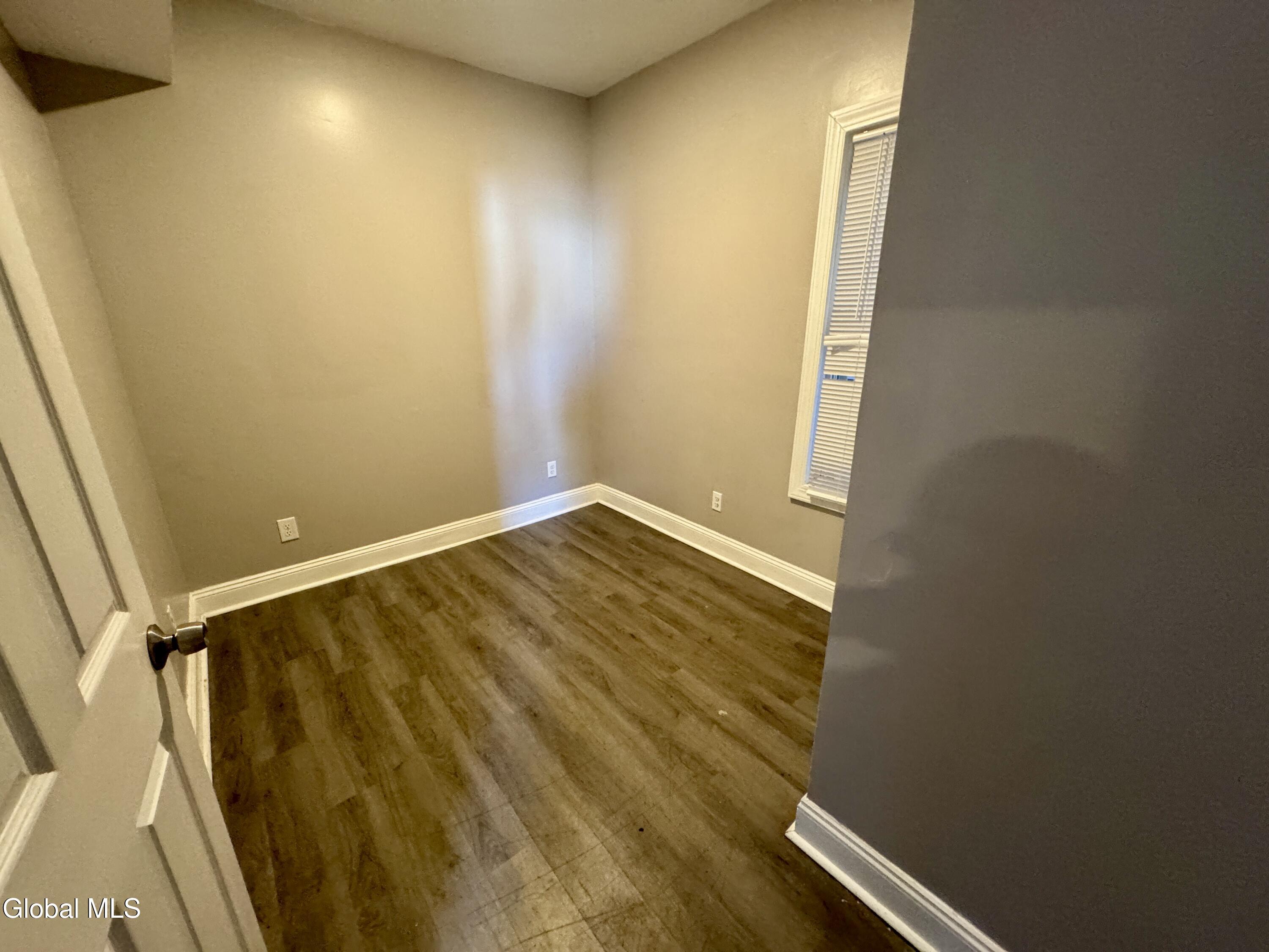 8-16 Swan Street Schenectady NY 12307