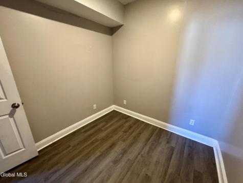 8-16 Swan Street Schenectady NY 12307