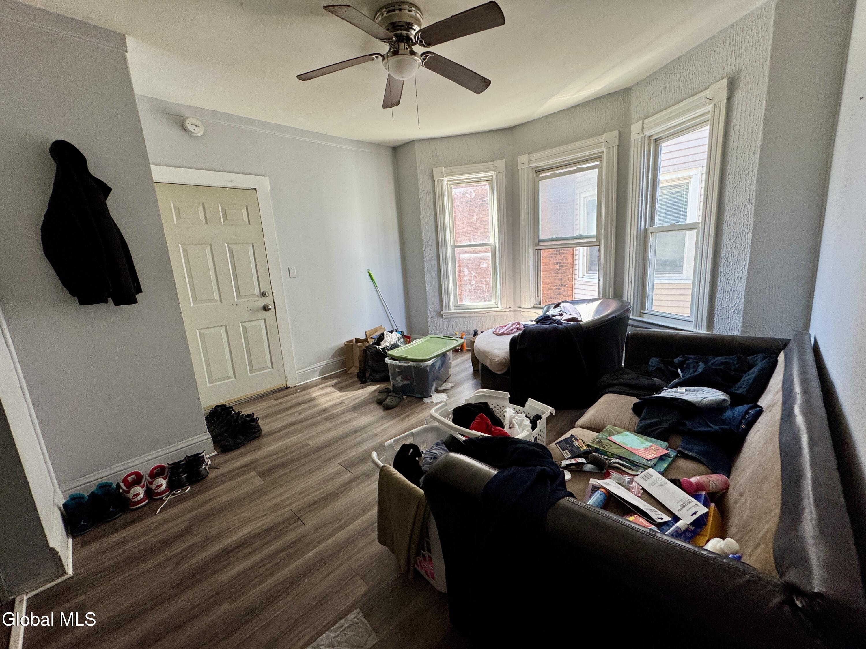 8-16 Swan Street Schenectady NY 12307