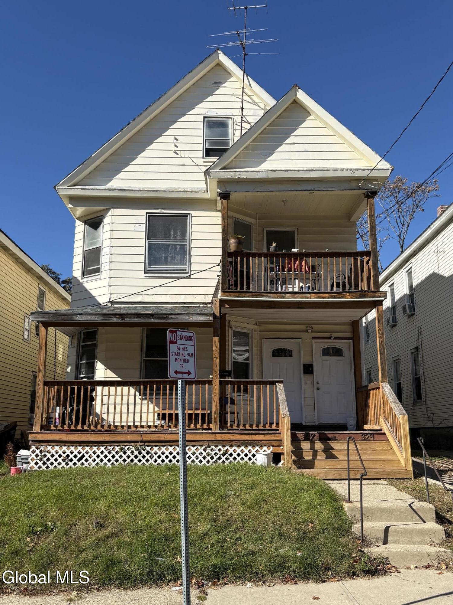 327 Furman Street Schenectady NY 12304