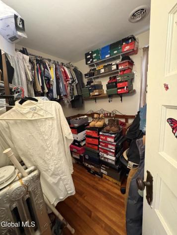 327 Furman Street Schenectady NY 12304