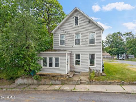 7 Center Street Schenectady NY 12302