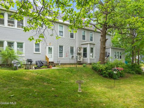 7 Center Street Schenectady NY 12302