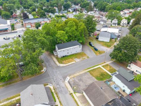 7 Center Street Schenectady NY 12302