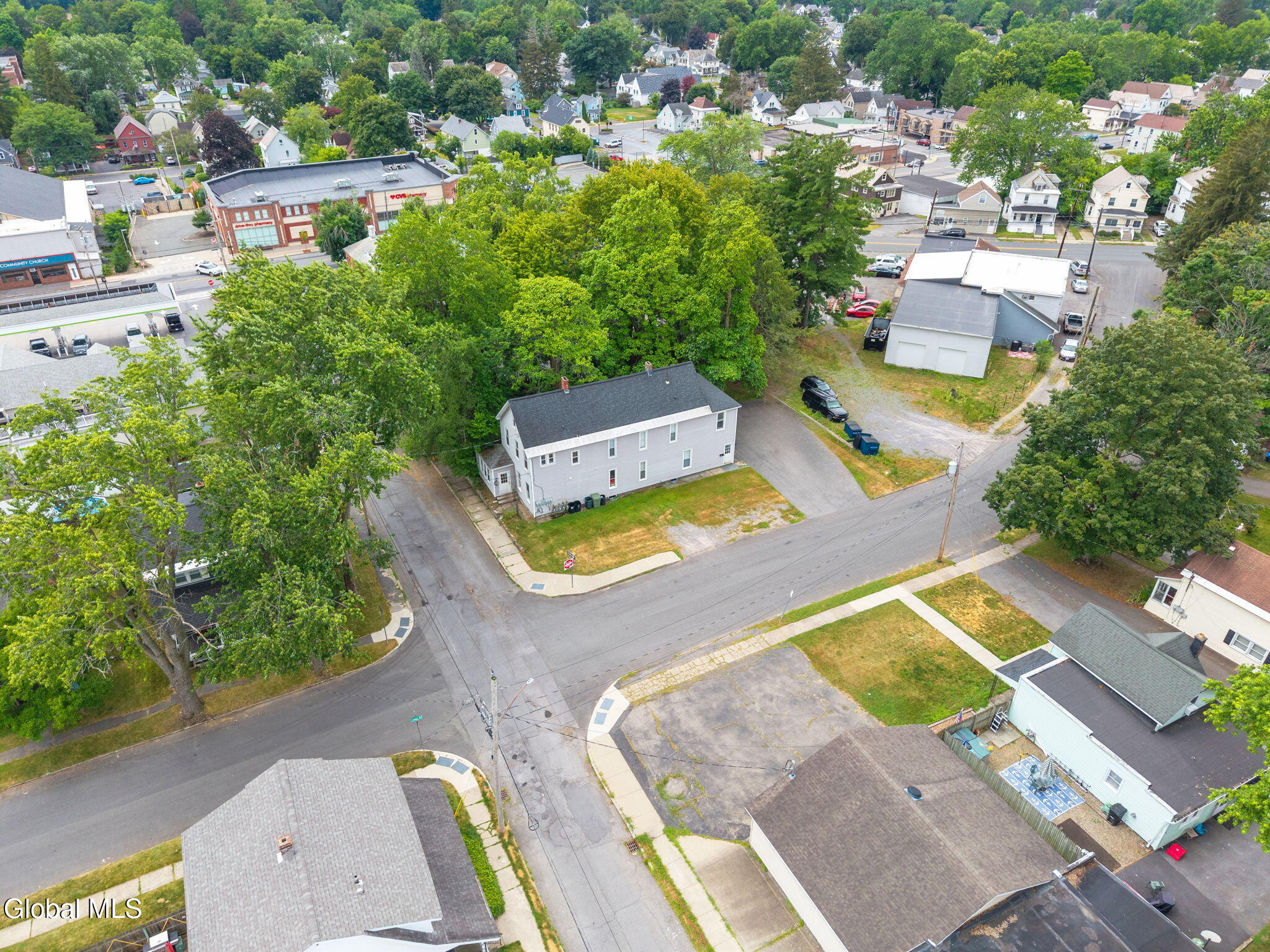 7 Center Street Schenectady NY 12302