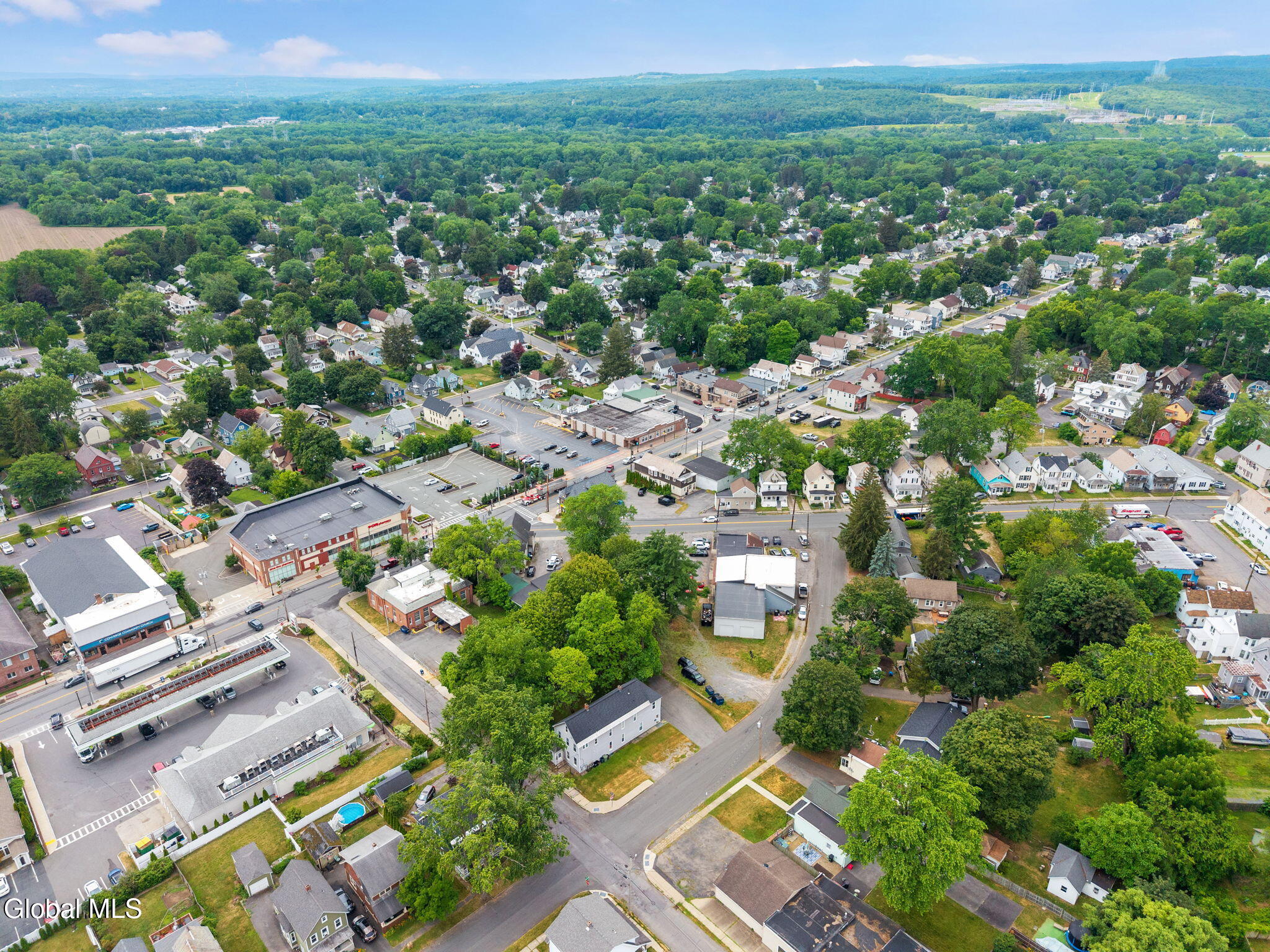 7 Center Street Schenectady NY 12302
