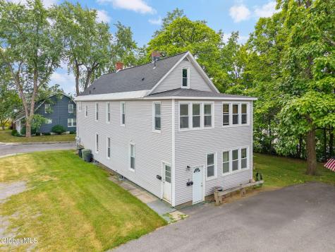 7 Center Street Schenectady NY 12302