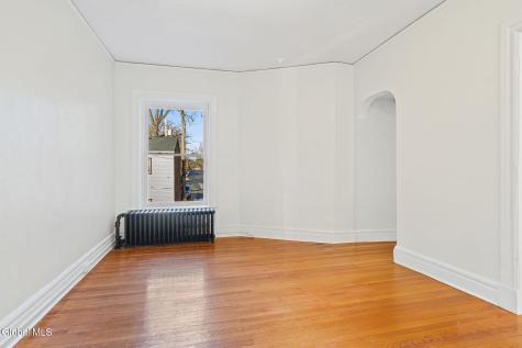 85 S Lake Avenue Albany NY 12203