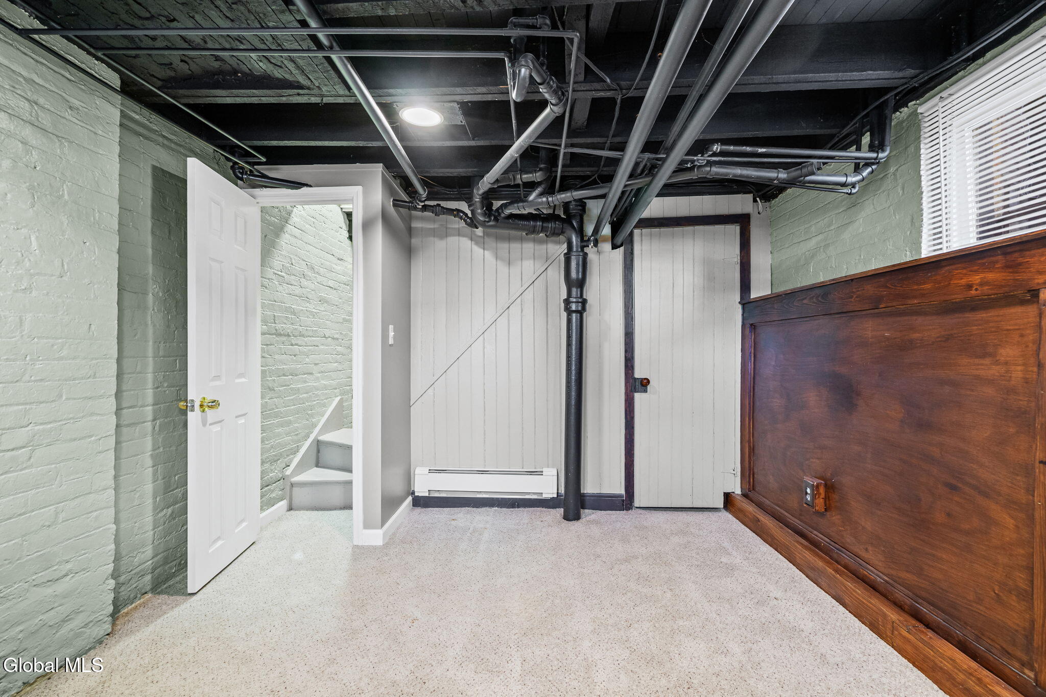 85 S Lake Avenue Albany NY 12203