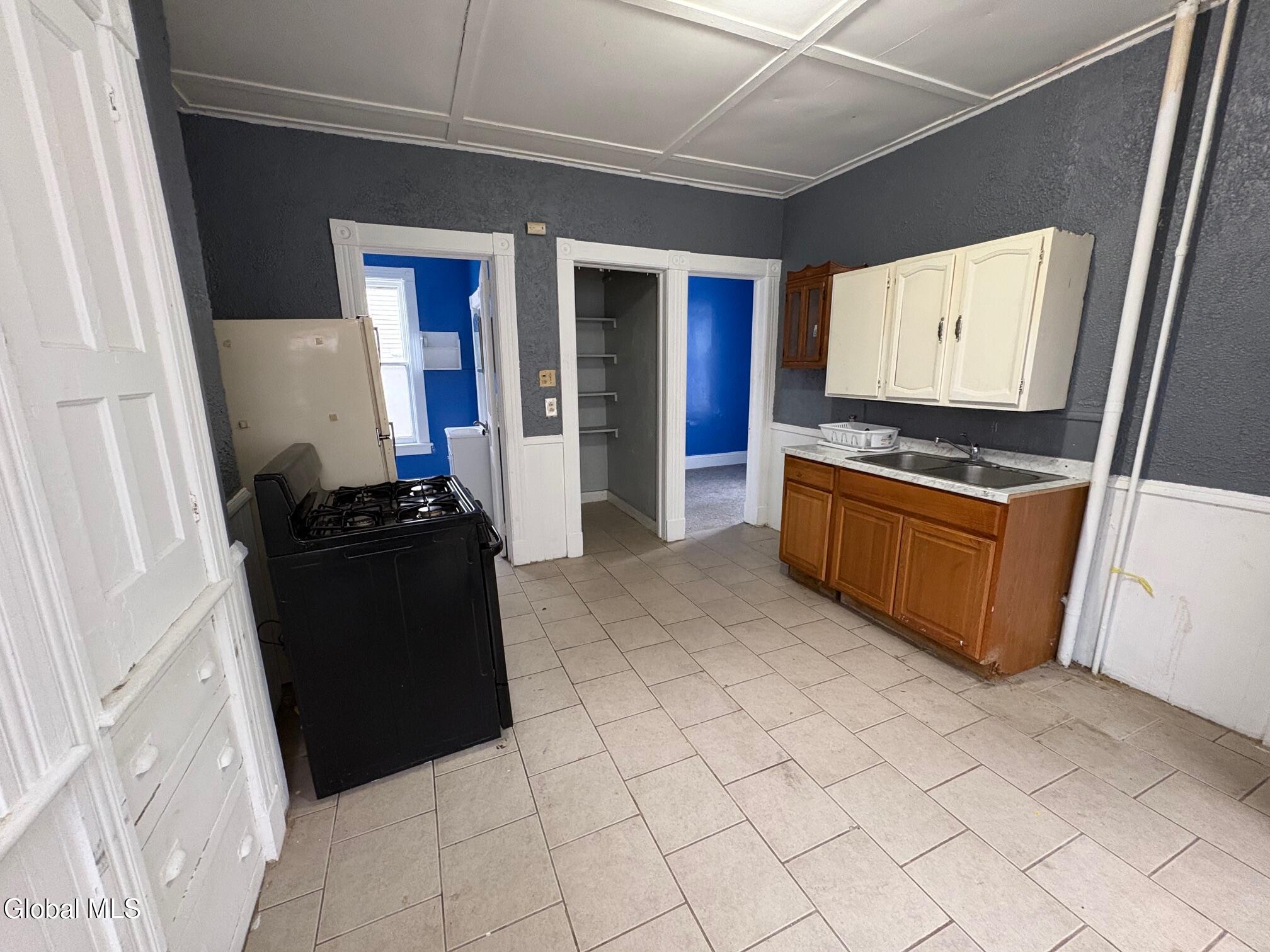 1723 Broadway Schenectady NY 12306