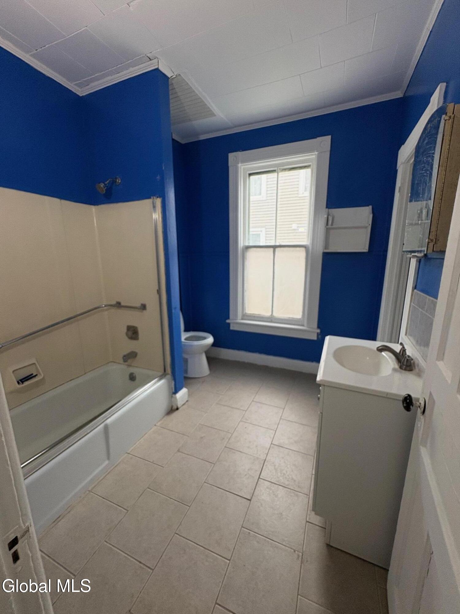 1723 Broadway Schenectady NY 12306