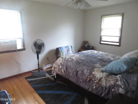 20 Ledgewood Drive Albany NY 12205