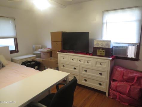 20 Ledgewood Drive Albany NY 12205