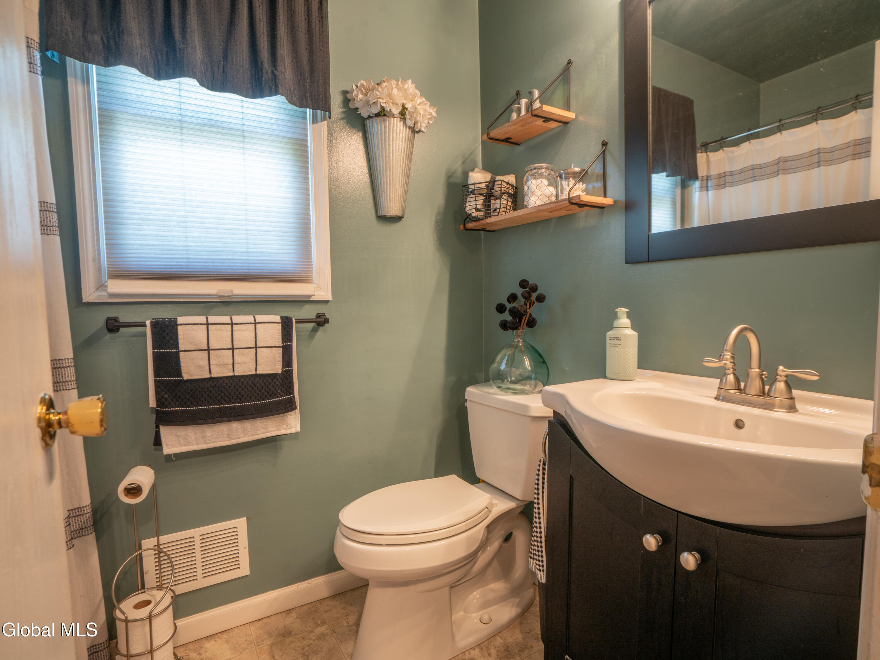 1159 Stacie Lane Rotterdam Junction NY 12150