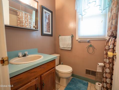 1159 Stacie Lane Rotterdam Junction NY 12150
