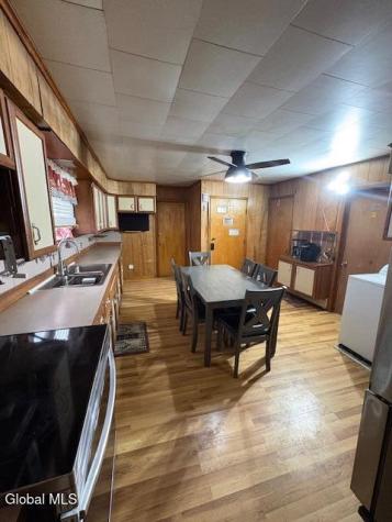 211 Forest Avenue Amsterdam NY 12010