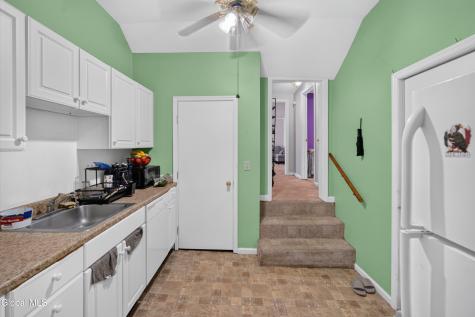 175 Beekman Street Saratoga Springs NY 12866