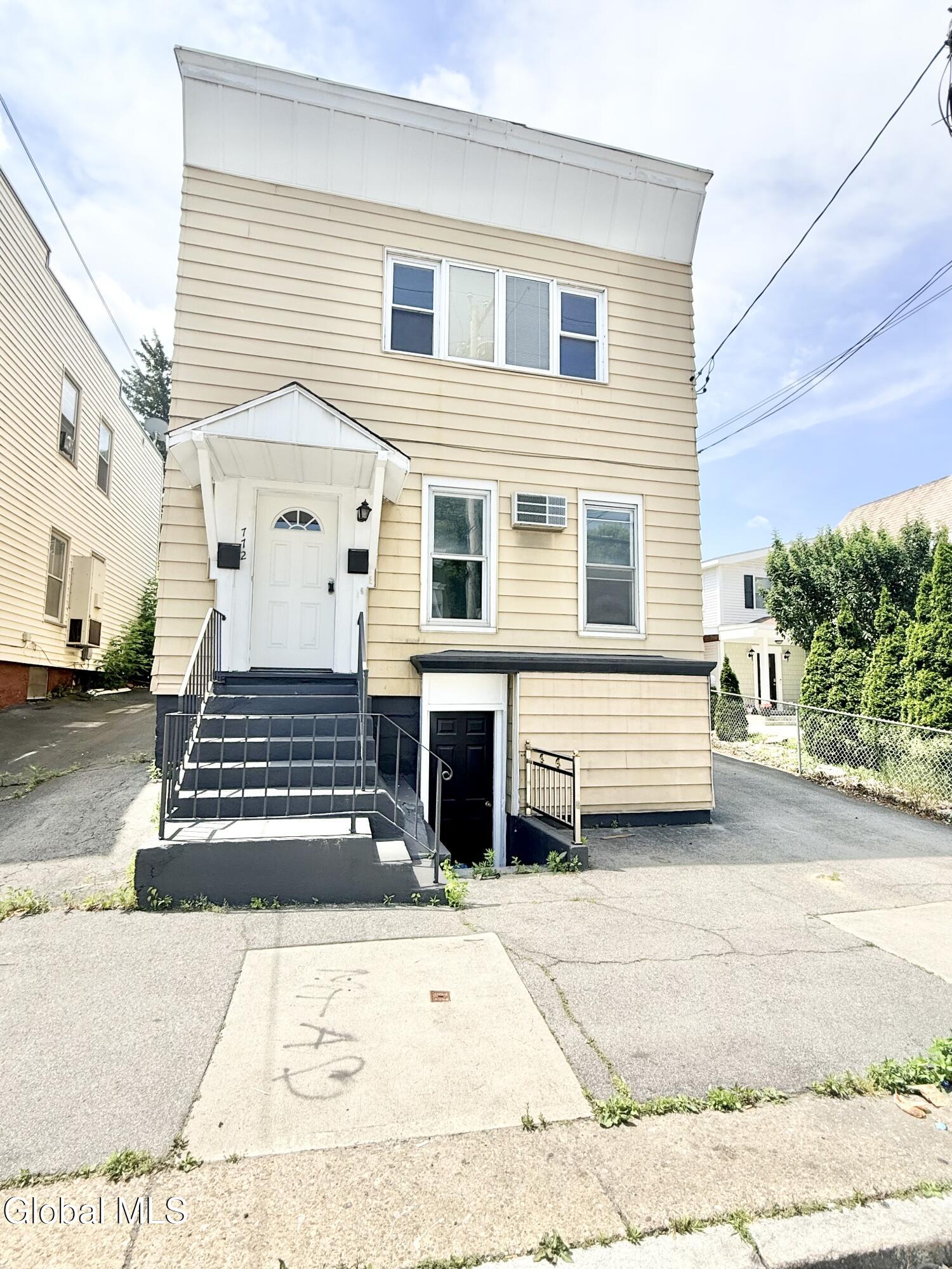 772 Eastern Avenue Schenectady NY 12308
