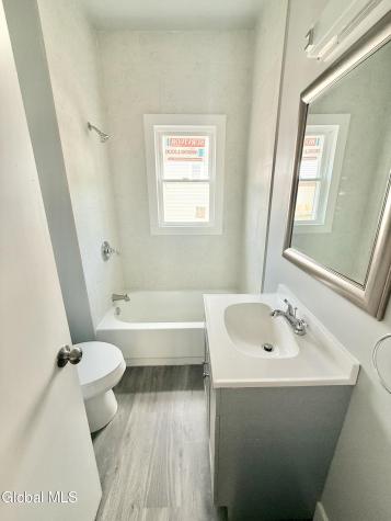 772 Eastern Avenue Schenectady NY 12308