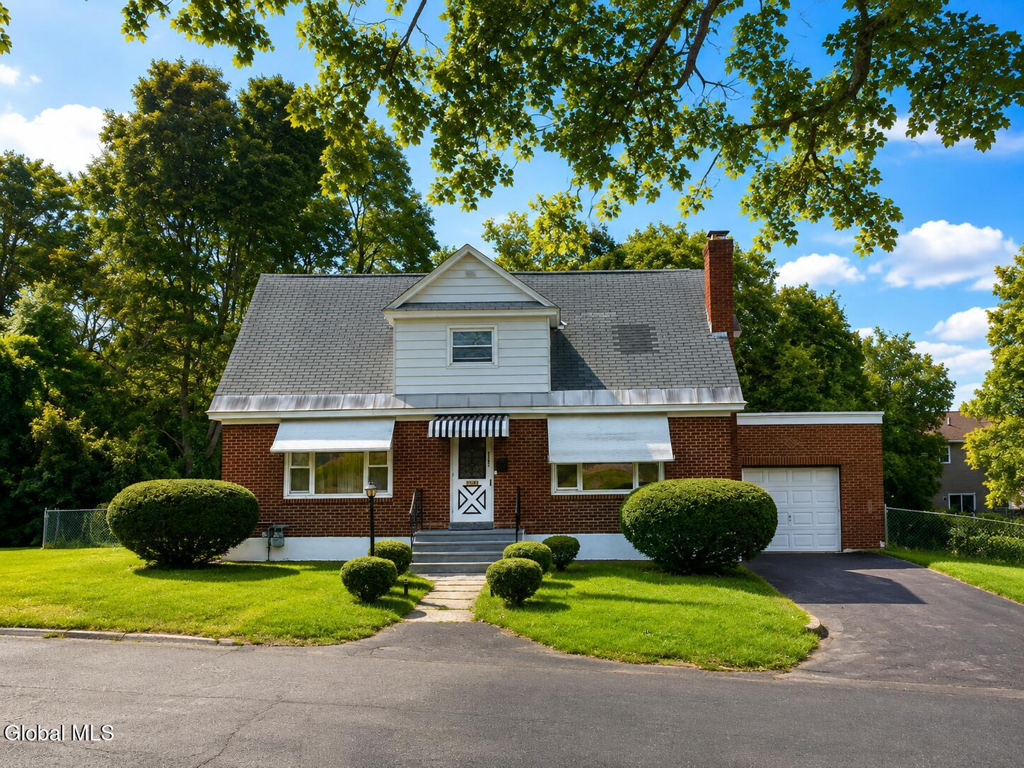 2151 Lenox Road Schenectady NY 12308