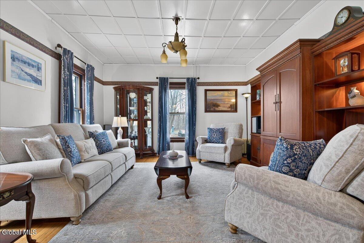 14 Dale Street Voorheesville NY 12186