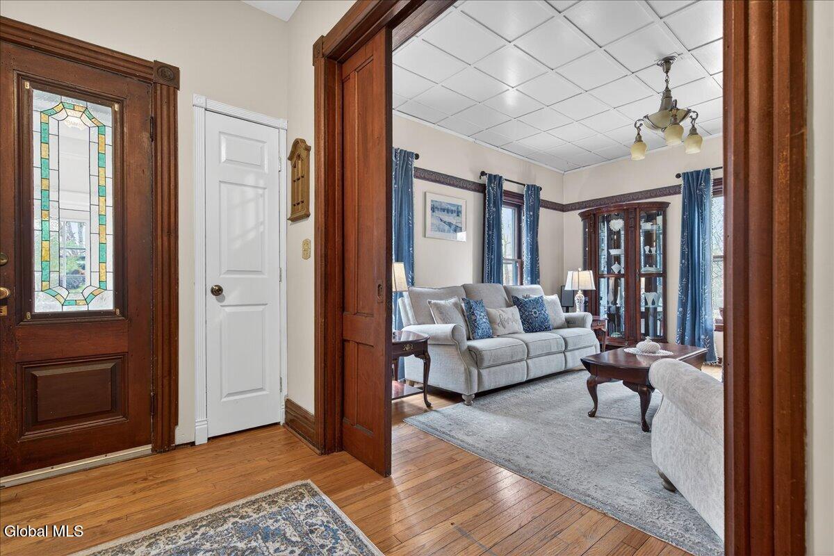 14 Dale Street Voorheesville NY 12186