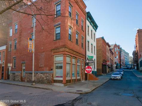 46 Columbia Street Albany NY 12207