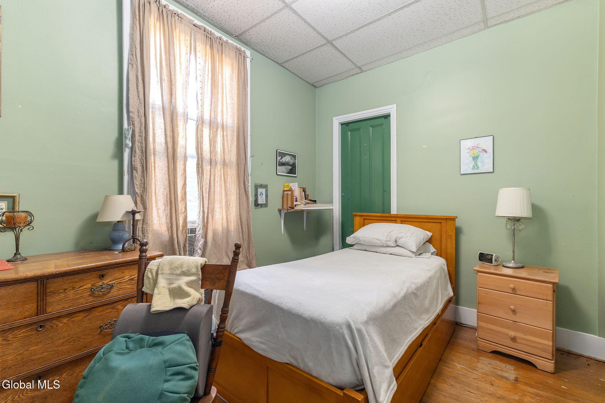 327 10th Street Troy NY 12180