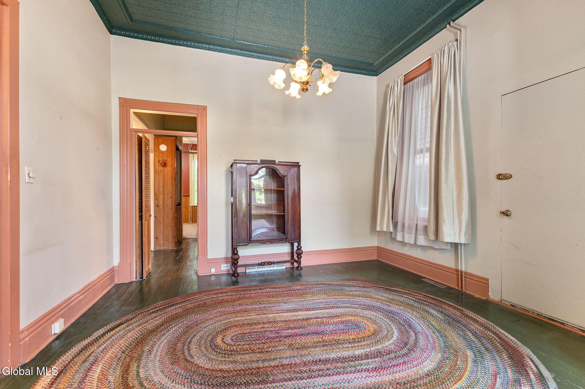 327 10th Street Troy NY 12180