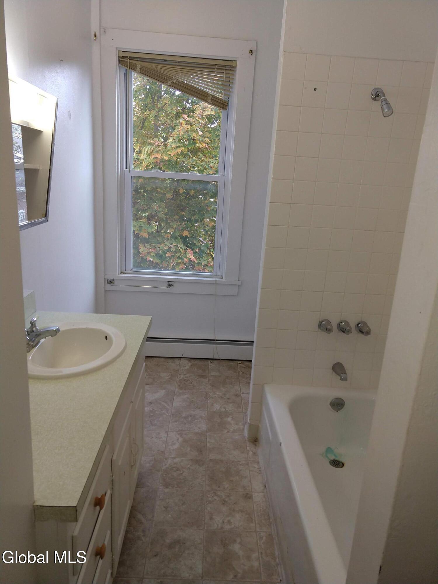 7 Holly Tree Road Stamford NY 12167