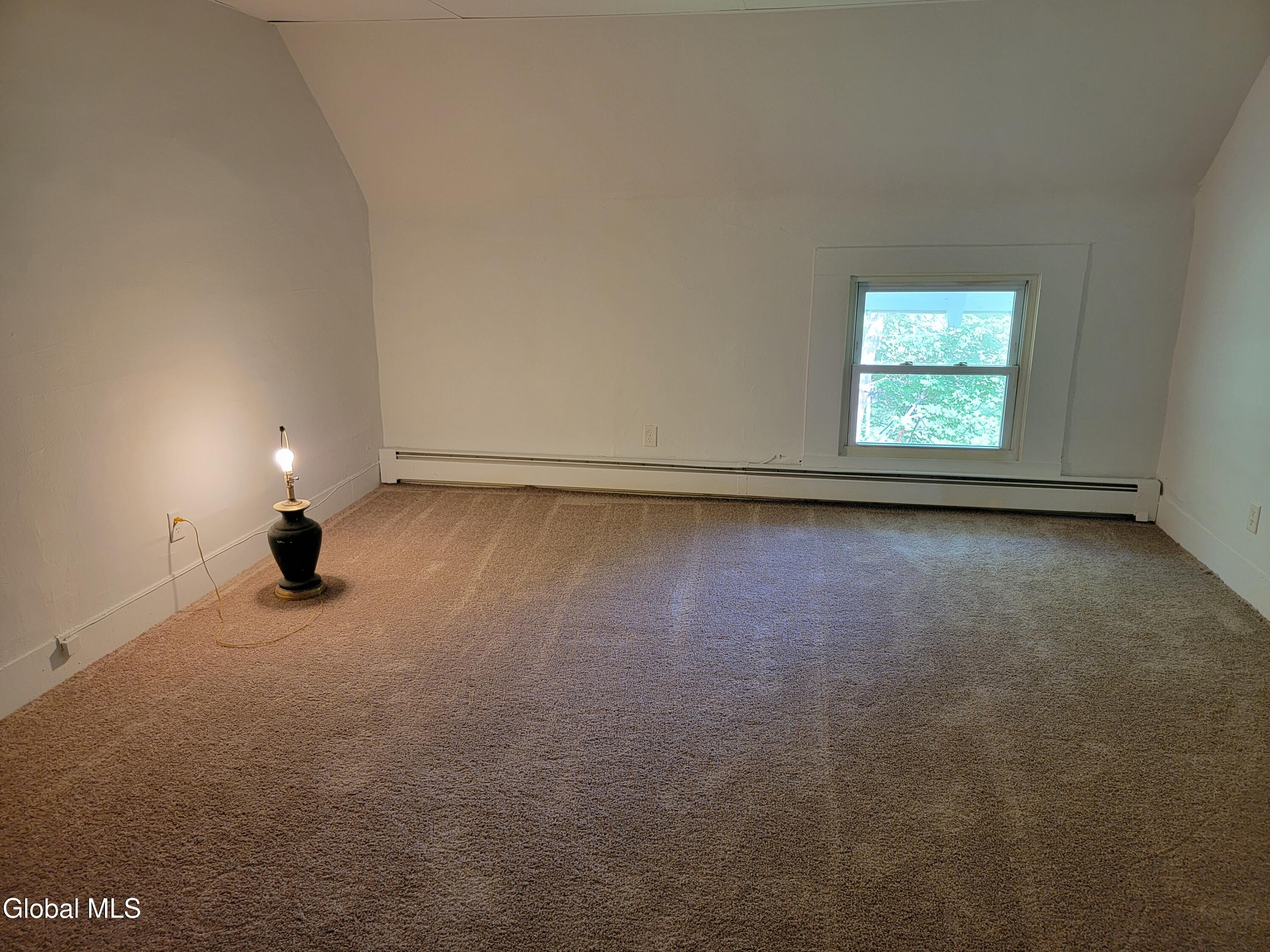 7 Holly Tree Road Stamford NY 12167