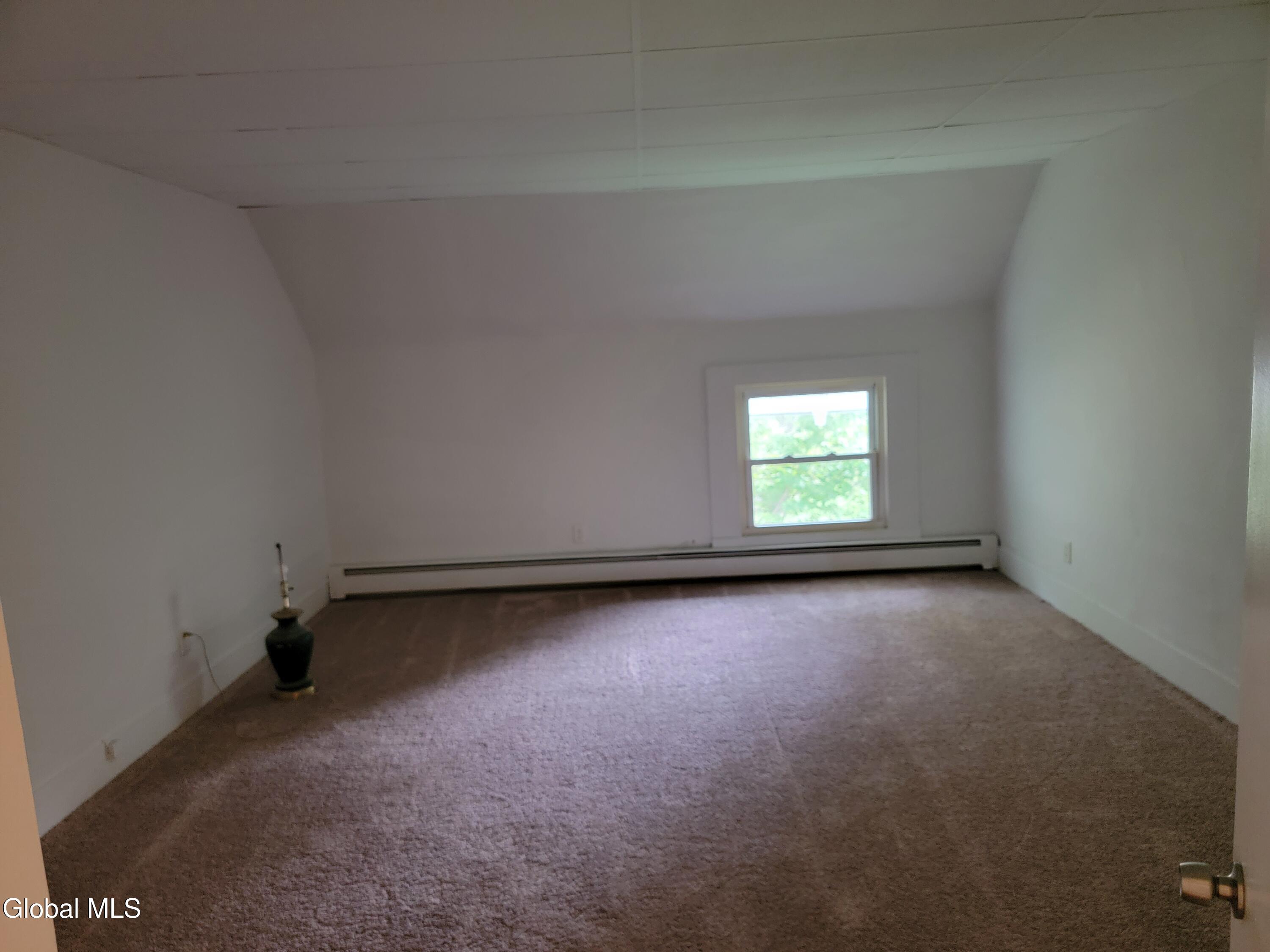 7 Holly Tree Road Stamford NY 12167